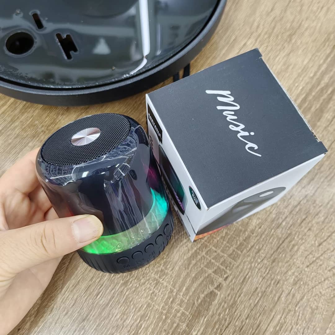 Enceinte Bluetooth Portable MAX-102 - Haut-Parleur Sans Fil avec Éclairage RGB, Son Stéréo et Dragonne – Image 2